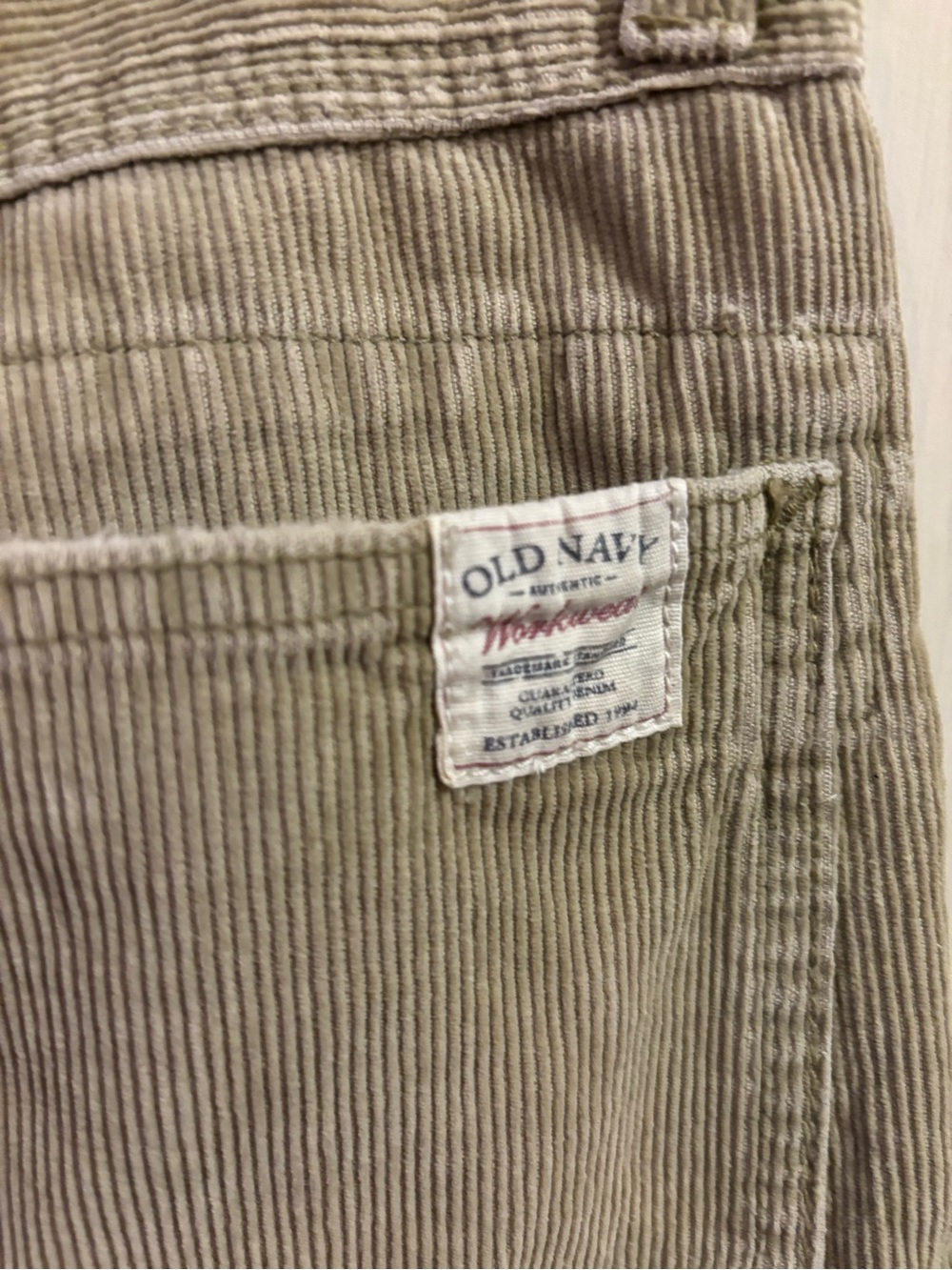 Vintage women’s Old Navy Light Beige Corduroy Pants “worker style “